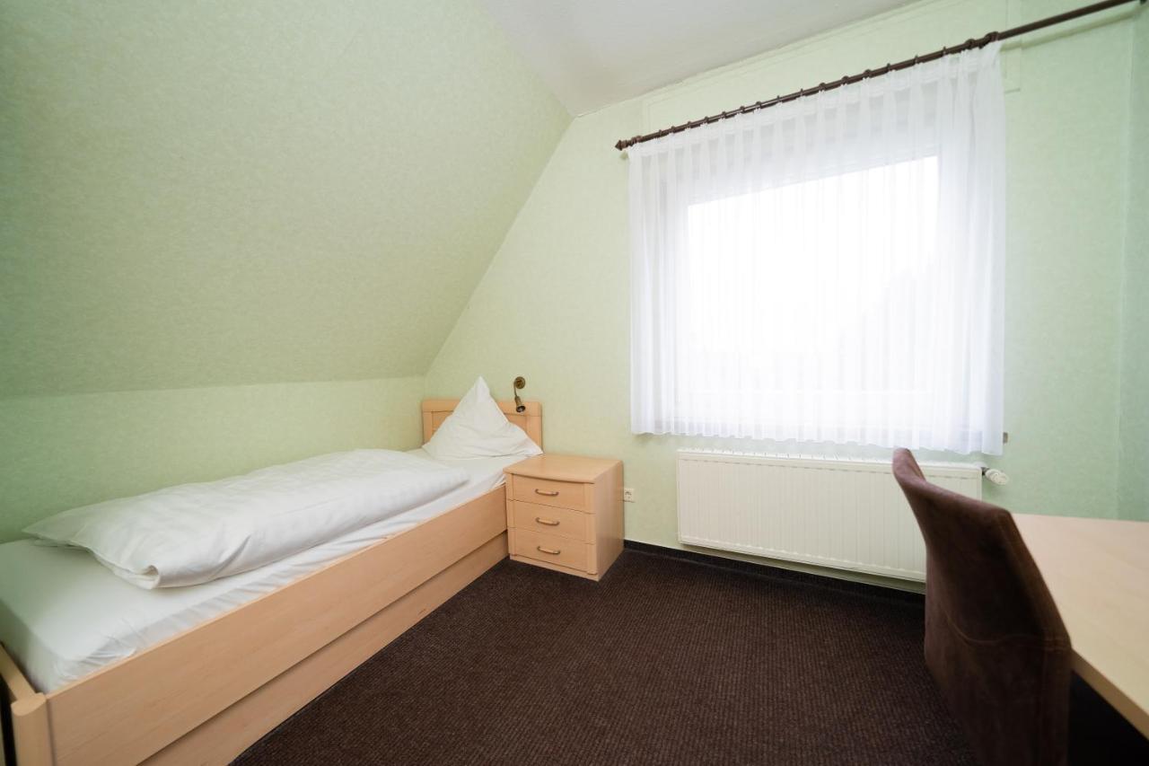וורנדורף Hotel Emshof מראה חיצוני תמונה